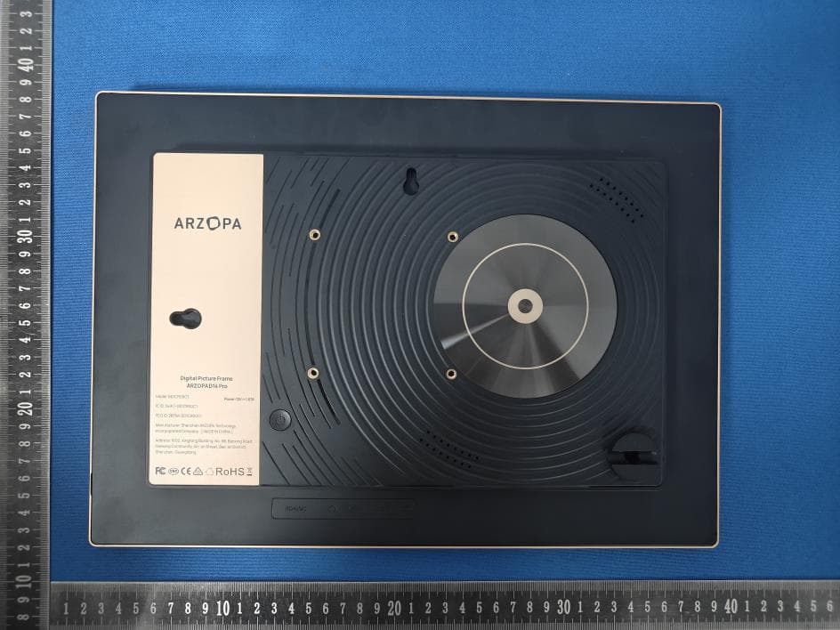 Digital Picture Frame - FCC ID 2BTIM-D01CR00C1 - Shenzhen Arzopa Technology Incorporated Company (2)