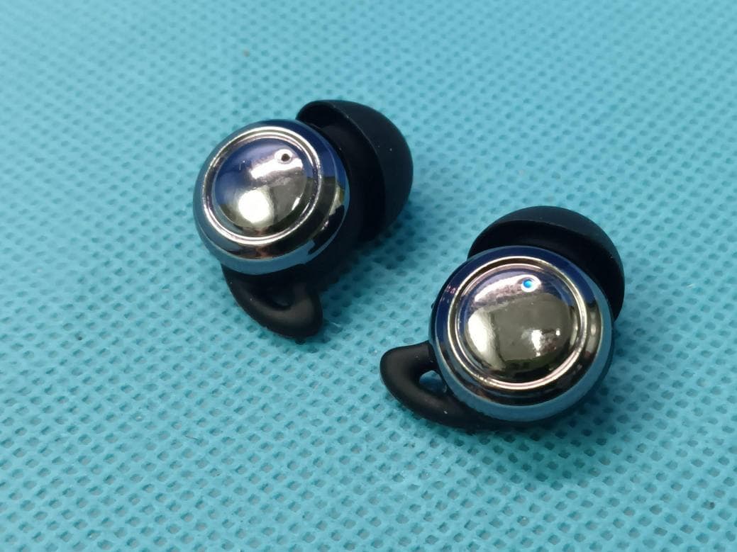 Wireless Earbud VL02 - FCC ID 2BTLR-VL02 - Shenzhen Cantianshu Information Technology Co., Ltd. (2)