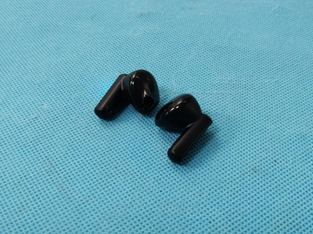 VOULAO Wireless Earbud VL03 - FCC ID 2BTLR-VL03 - Shenzhen Cantianshu Information Technology Co., Ltd.