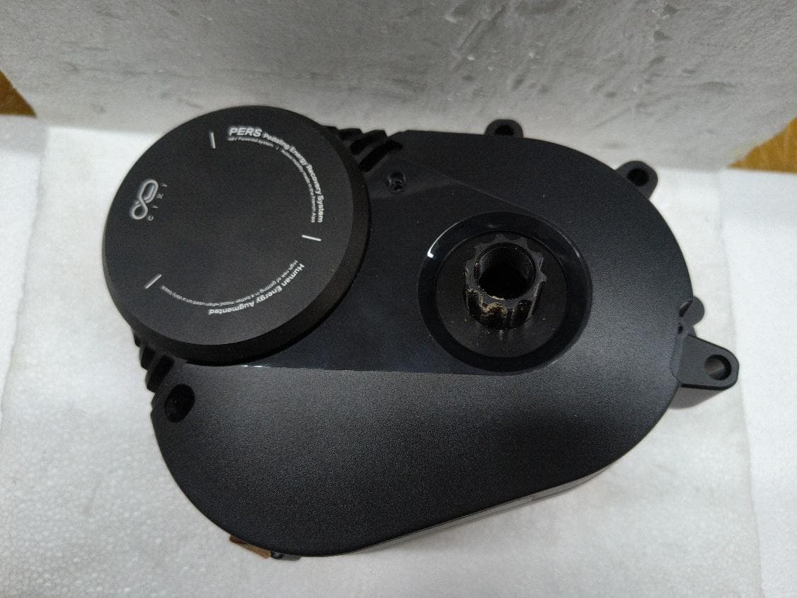 The IoT BOX model is a device which permits the emission and reception of data via BLE and LTE - FCC ID 2BTLU-000001 - CIXI SAS (3)