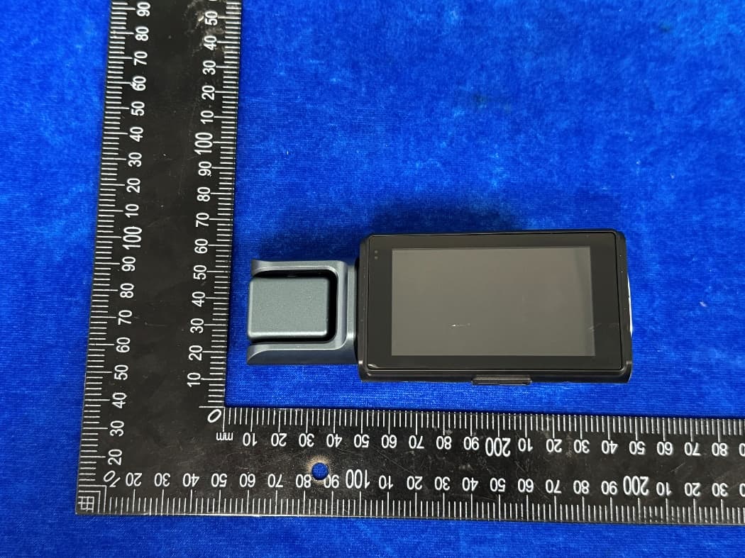 Dash Cam - FCC ID 2BTLX-D70 - Dongguan Zhuojia Intelligent Technology Co., Ltd. (2)
