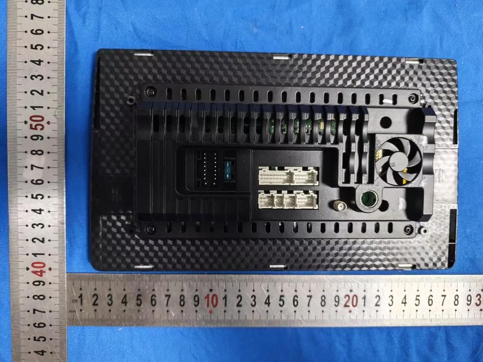 CAR NAVIGATION SYSTEM - FCC ID 2BTM4-LF855A - Guangzhou Zhihang Electronics Technology Co.,Ltd (2)
