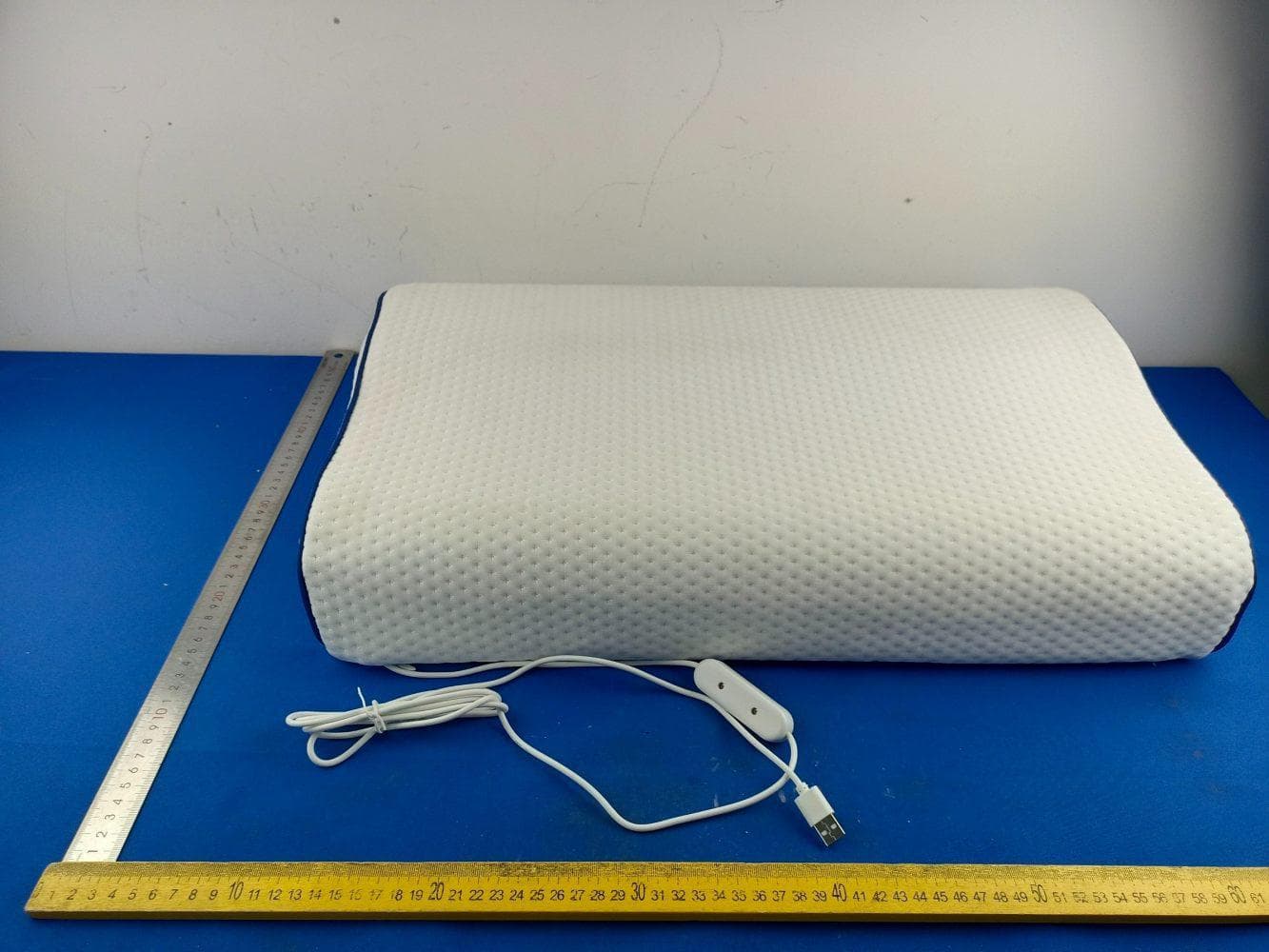 SMART WAKE UP PILLOW - FCC ID 2BTMP-WP100Z9TC300 - Huizhou Gold Rose Technology Co., Ltd. (3)