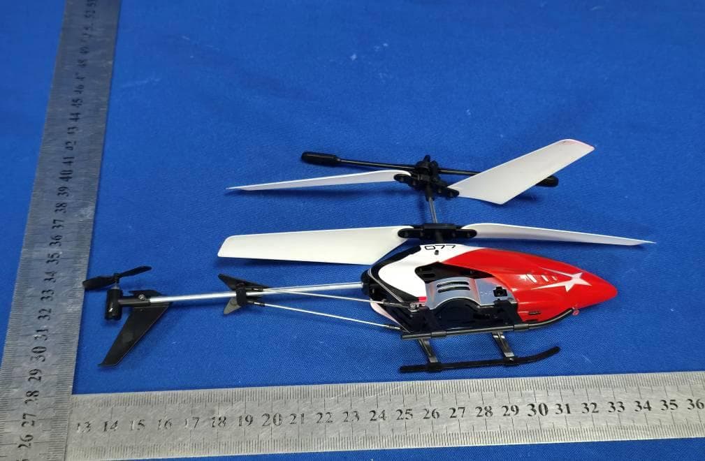 Toy RC Drone Stealth Spinner - FCC ID 2BTOH-H3006R - Dongguan Aniree Industrial Limited (2)