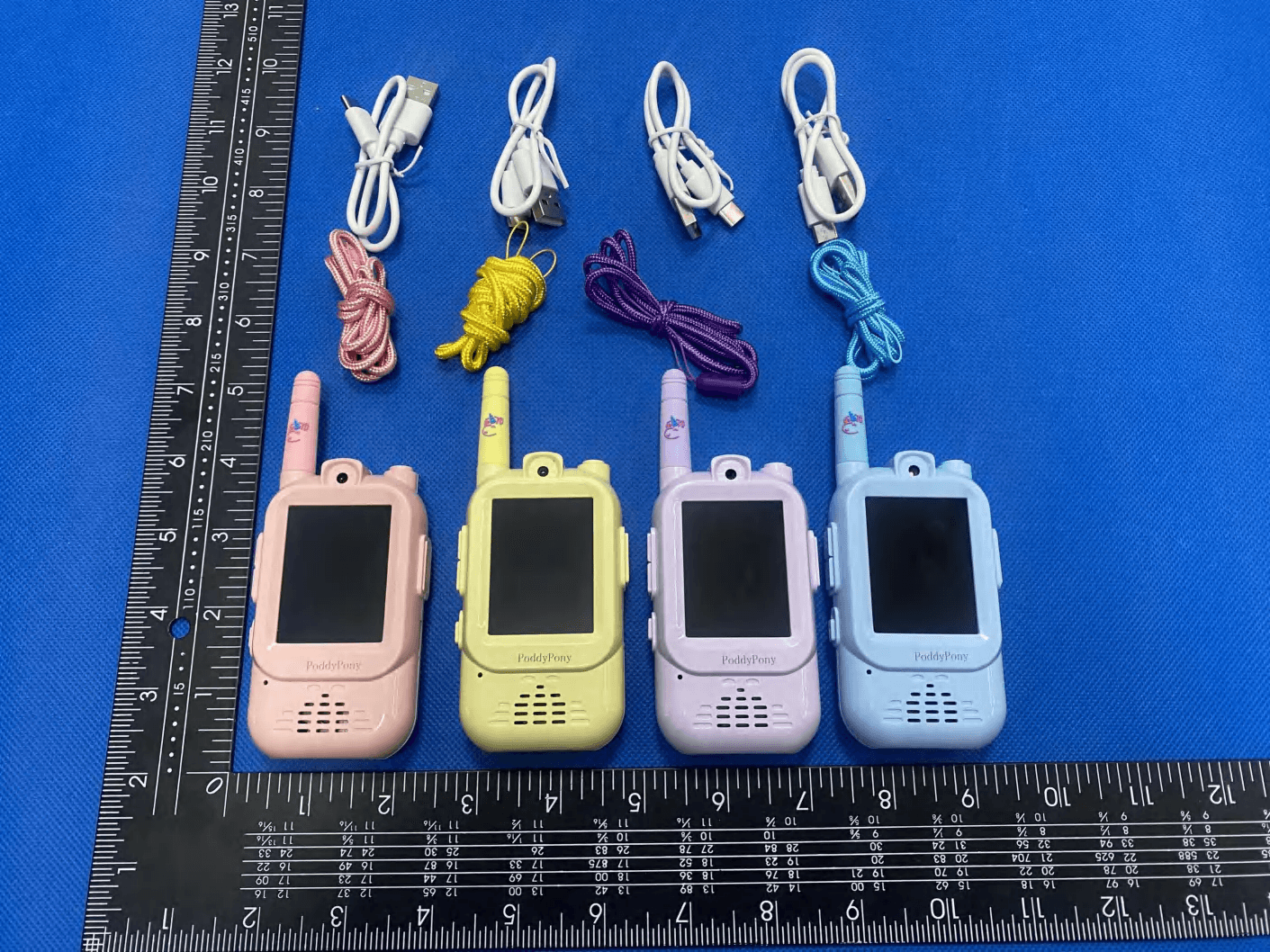 Children Video Walkie Talkie - FCC ID 2BTOV-V1 - ShenZhen HYZ Technology Co.,Ltd (3)