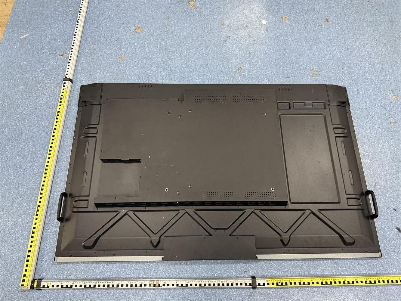 Smart Conference Flat Panel - FCC ID 2BTQG-MZYIA86SC - Shenzhen Yiduo Technology Co., Ltd. Dongguan Branch (2)