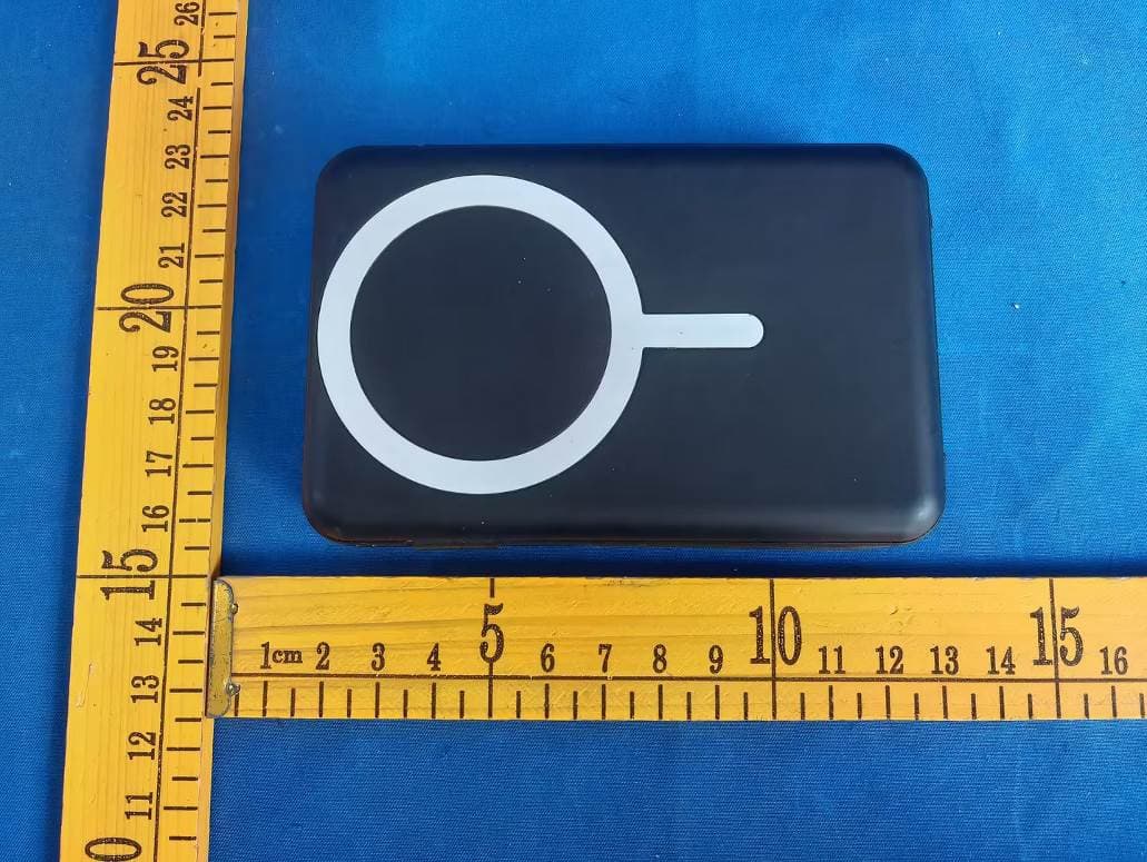Wireless Power Bank - FCC ID 2BTQQ-ND05 - Shenzhen Xinshi'an Technology Co., Ltd.