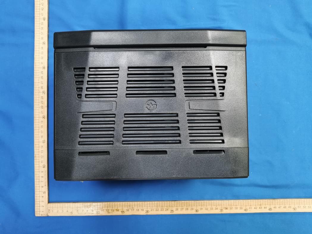 Worksport COR 960 Wh Battery Pack (LFP) - FCC ID 2BTQS-WSCOR2001 - Worksport USA Operations Corporation (2)