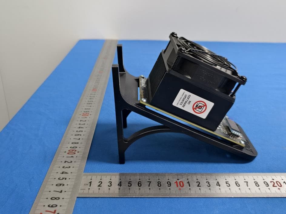 Bitaxe 703 - FCC ID 2BTSI-703 - Shenzhen Ji'an XinCloud ComputingTechnology Co.,Ltd. (5)