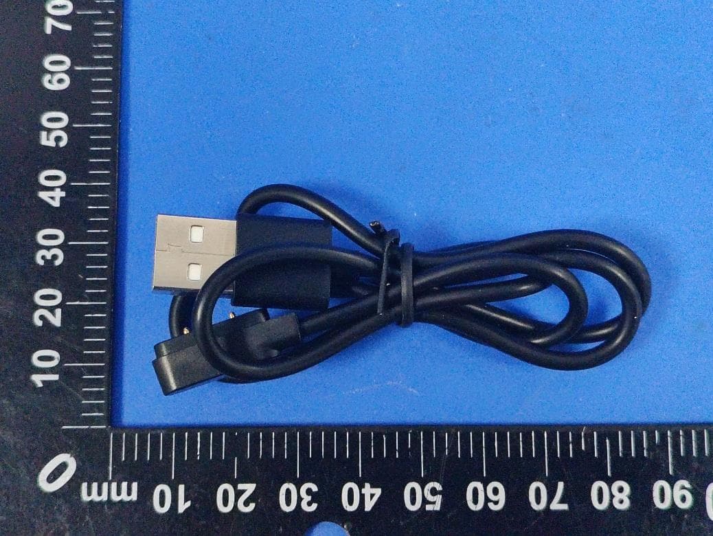 Pet GPS Tracker - FCC ID 2BTT8TZG761 - Shenzhen TIZE Technology Co.,ltd (2)