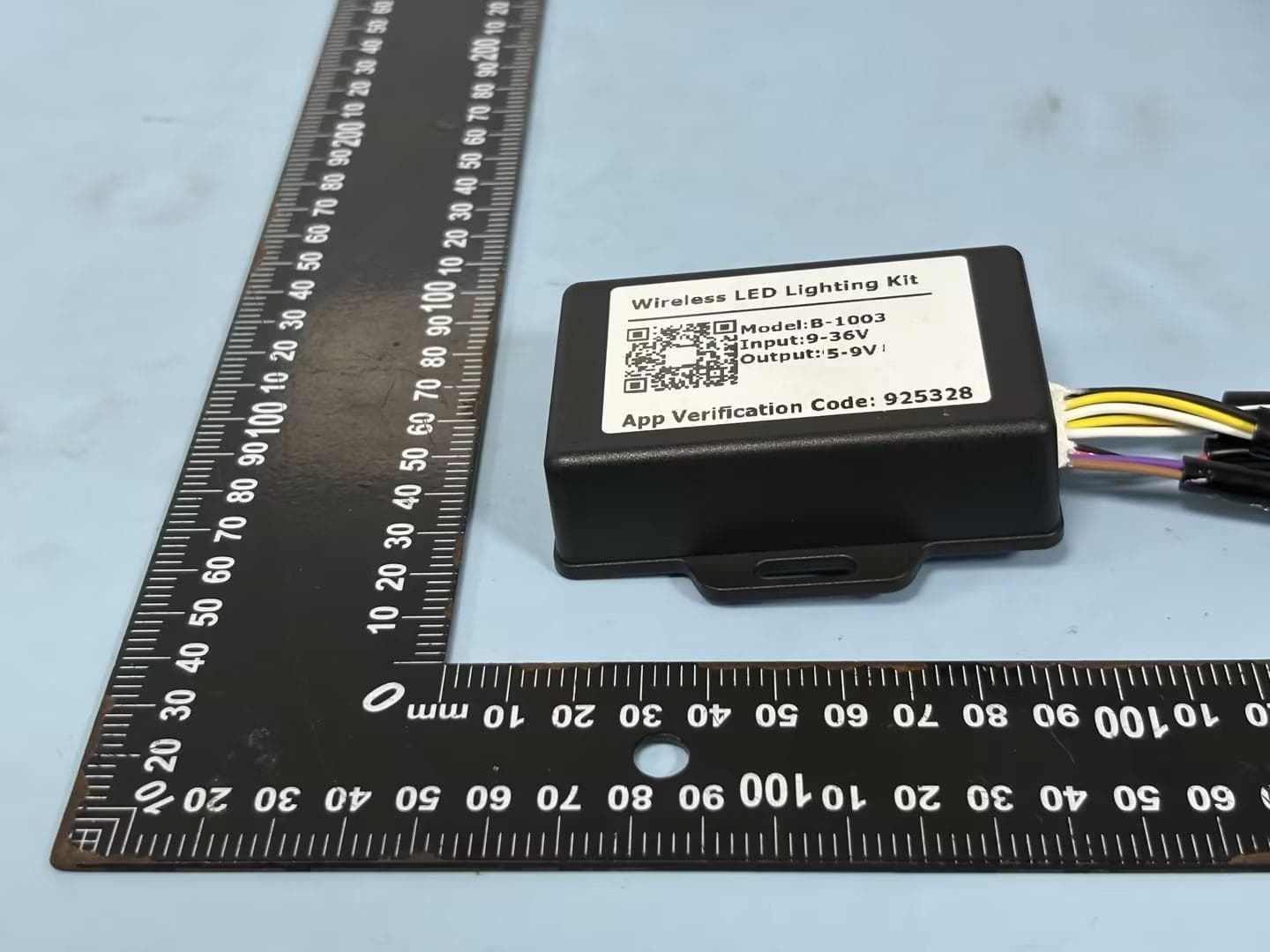 Wireless LED Lighting Kit - FCC ID 2BTTQ-B-1003 - JiangSu Dangang Intelligence Technology Co., Ltd. (3)