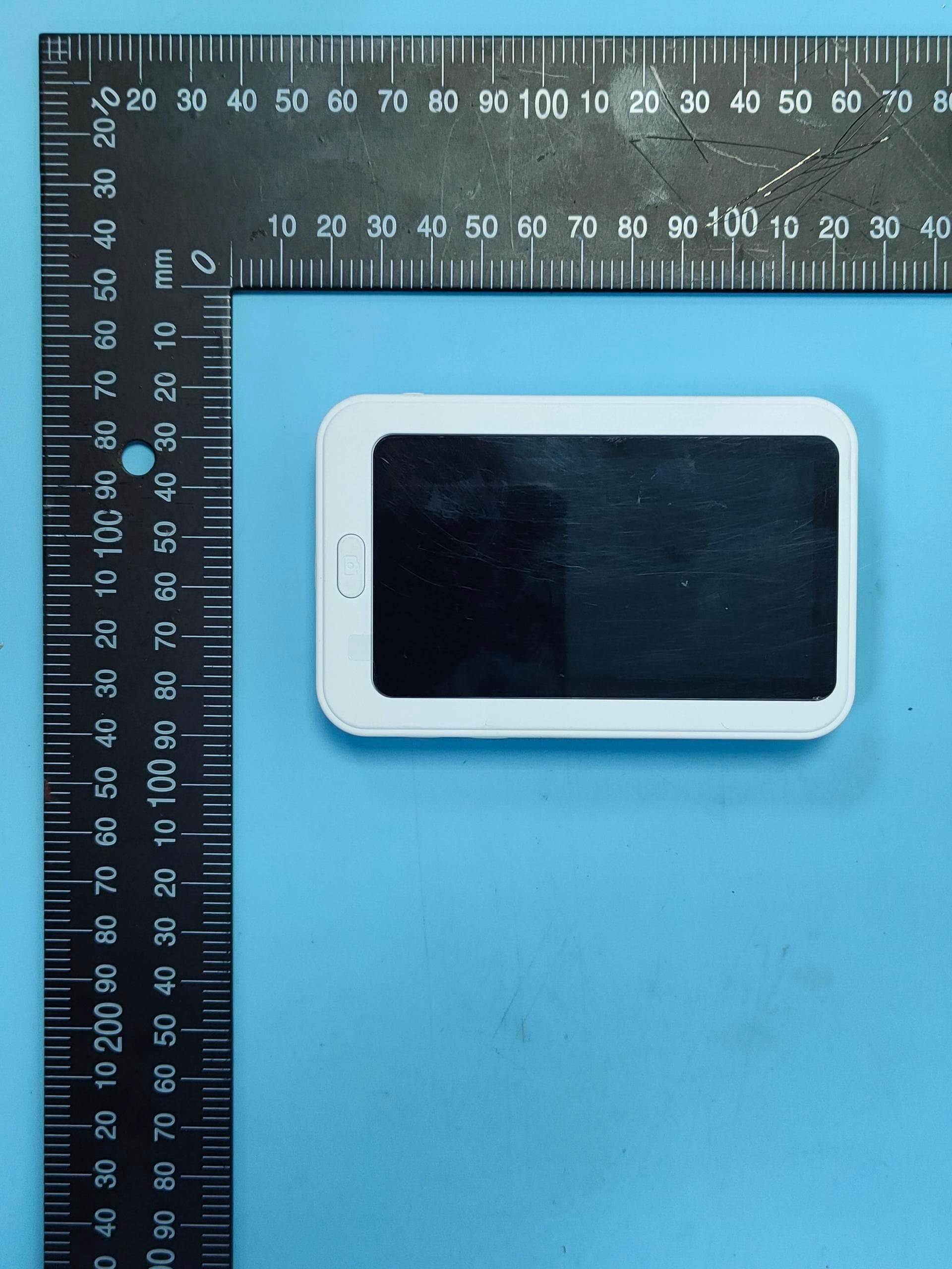 Magnetic selfie camera - FCC ID 2BTU7-T9 - Shenzhen Saiteng century Technology Co.,LTD (2)