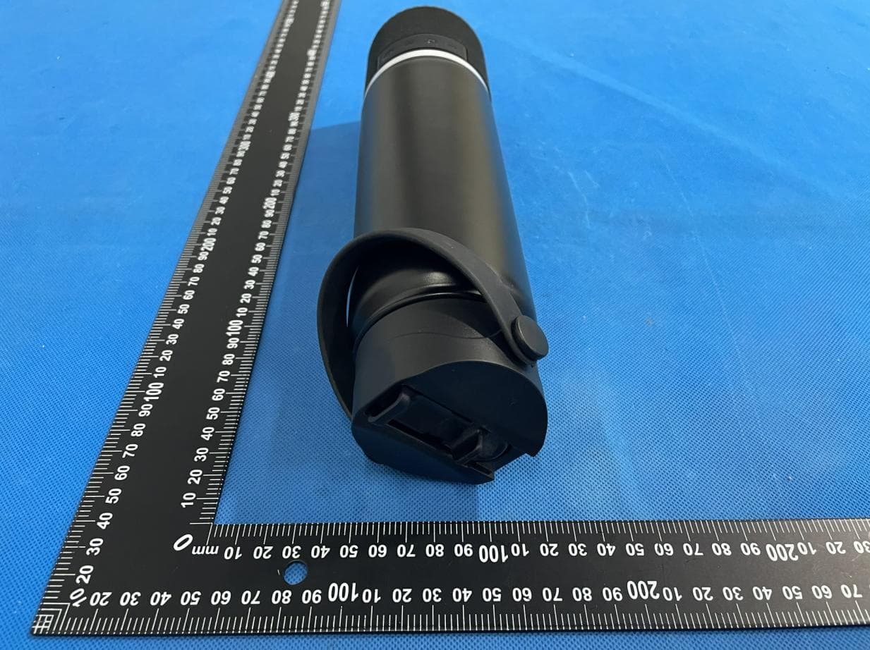 Speaker water bottle - FCC ID 2BTUA-SANSAN232 - Shenzhen Yuanhengtong Electric Appliance Co., Ltd (2)