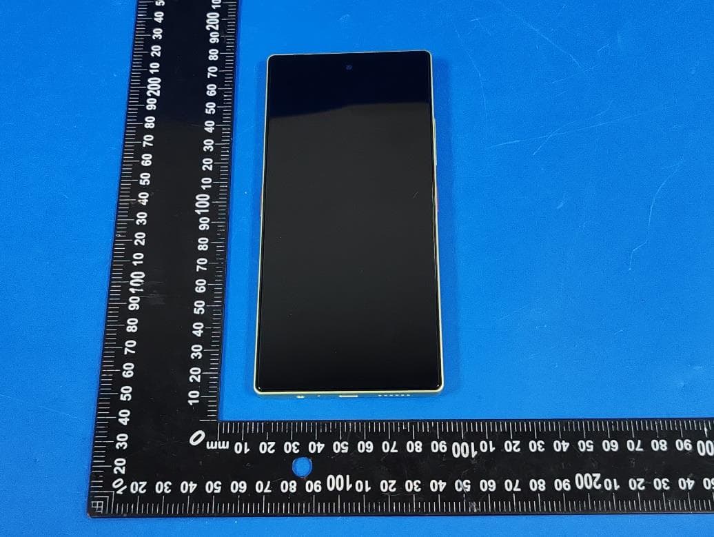 SMART PHONE - FCC ID 2BTUES16PRO - Suresh Enterprises Inc (4)