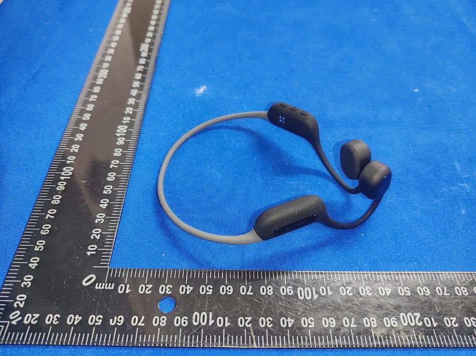 Onesuze Free S1 - FCC ID 2BTV9-S1 - Guangzhou Onesuze Intelligent Technology Co., Ltd. (3)