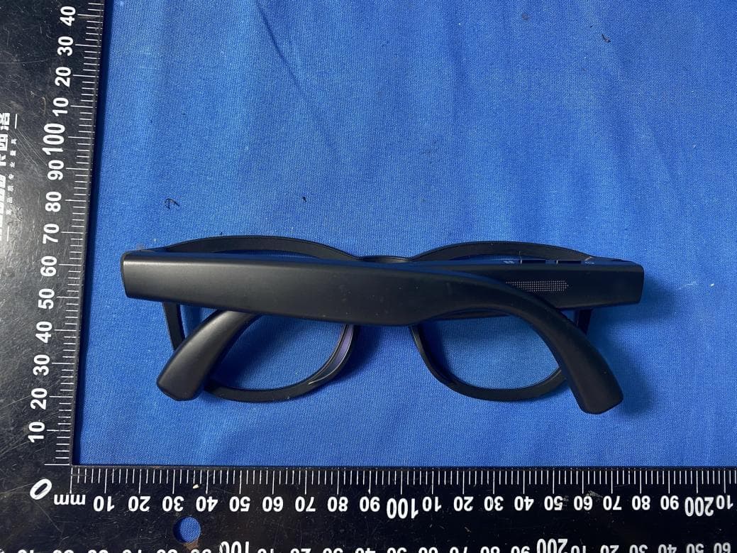 Smart Glasses - FCC ID 2BTVM-G2PRO - Shenzhen Future Electronics Co., Ltd.
