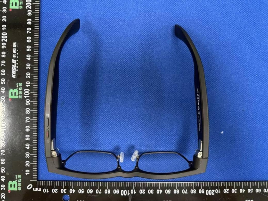 Smart Glasses - FCC ID 2BTVM-G3 - Shenzhen Future Electronics Co., Ltd. (3)