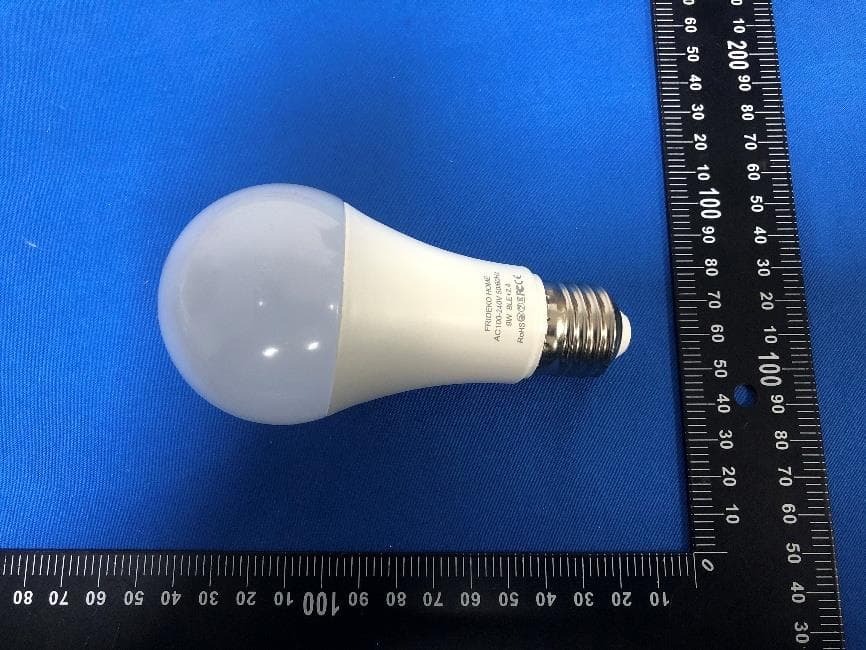 LED smart bulb - FCC ID 2BTWB-L09001 - Guangzhou Dongfu E-commerce Co., Ltd.