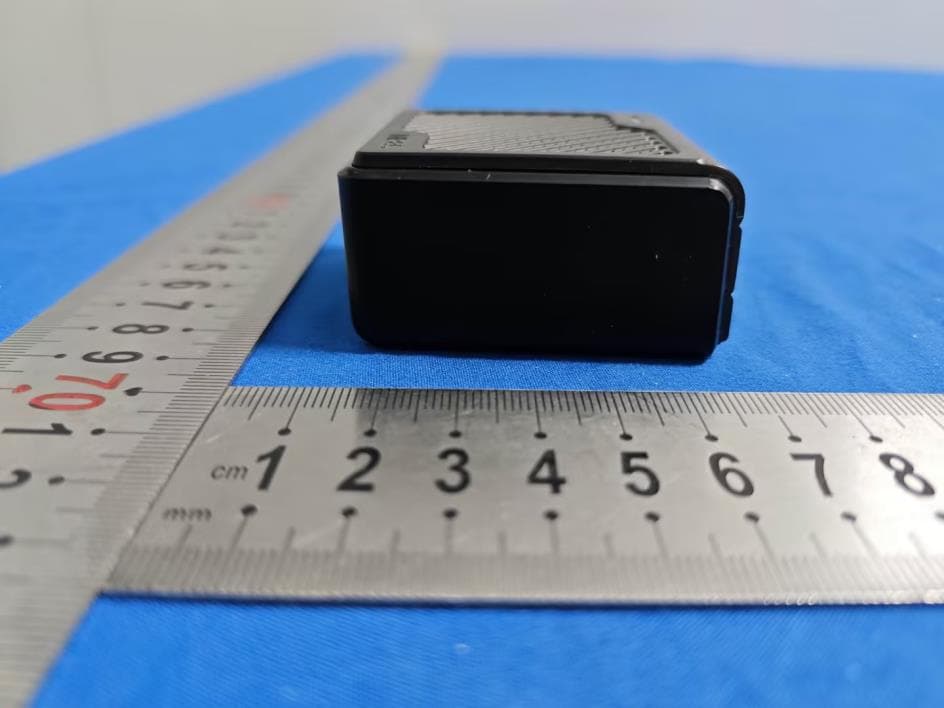 Multi-functional Bluetooth speaker - FCC ID 2BTWS-MP85 - Shenzhen Xinchuangfu Wireless Technology Co., Ltd (5)