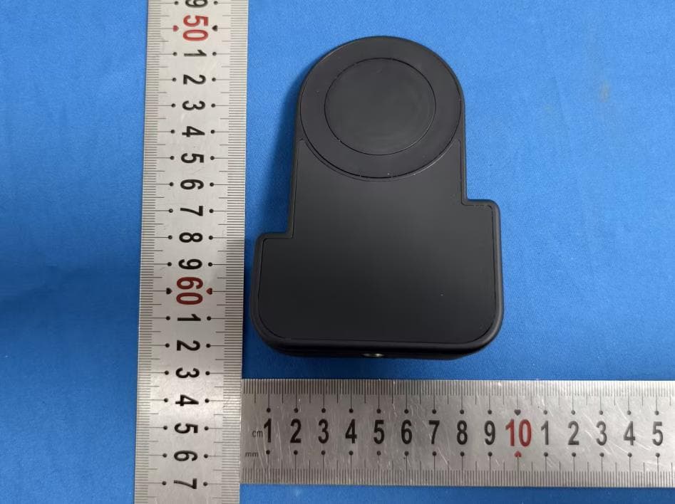 Magsafe Phone Bluetooth Shooting Assistant - FCC ID 2BU29-BC06 - Yiqupai Technology (Shenzhen) Co., Ltd (2)