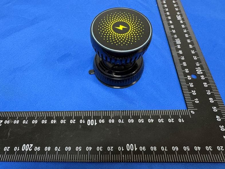 Wireless charging - FCC ID 2BU2Q-YJ01 - Dongguan Yijie Electronics Technology Co., Ltd. (2)