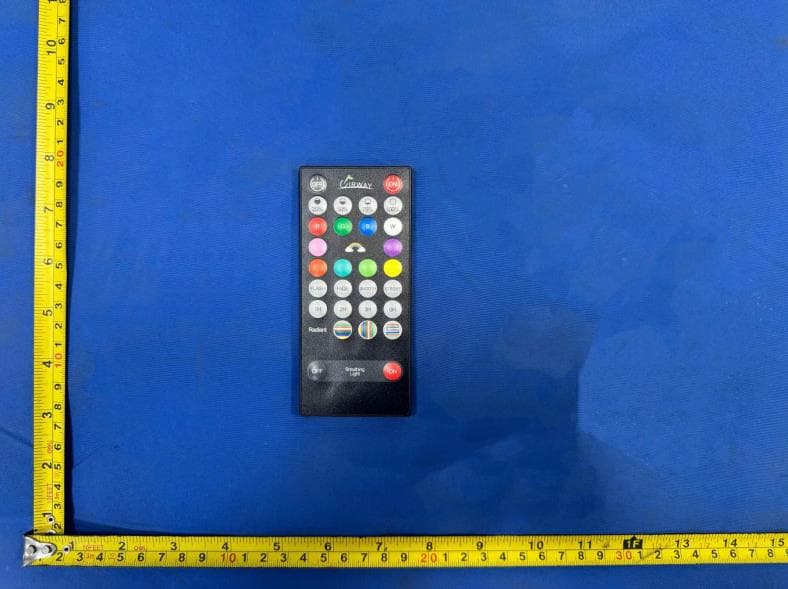 Pool Light - FCC ID 2BU33-L6MAX - shenzhenshichengsukejiyouxiangongsi (5)