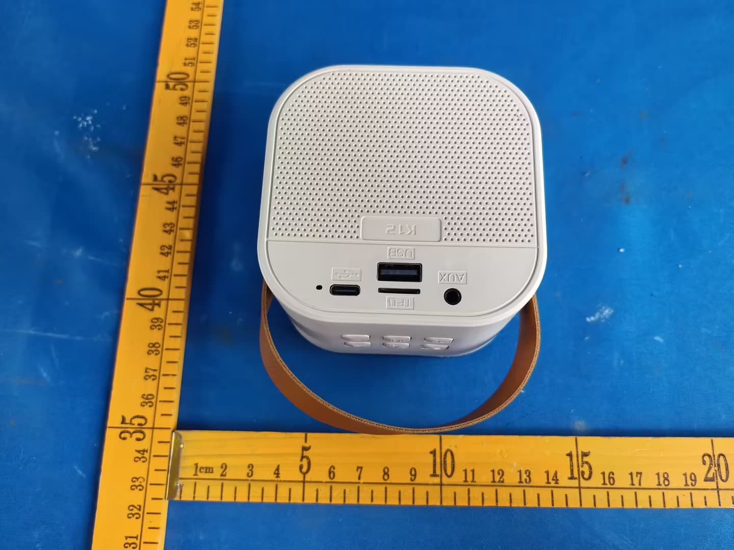 WIRELESS KARAOKE SPEAKER - FCC ID 2BU3H-K12 - Shenzhen Fixed Star Technology Co., Ltd. (3)