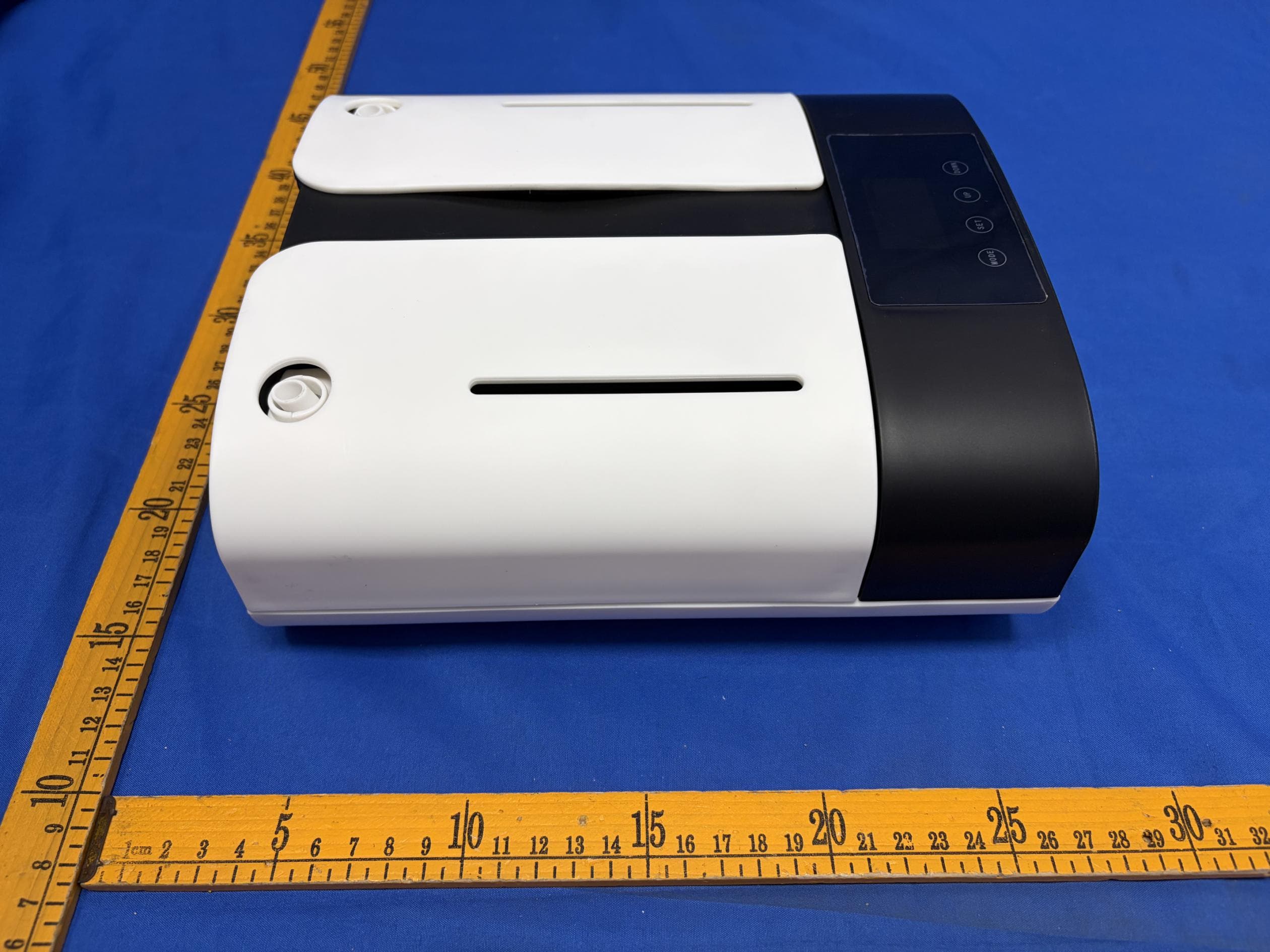 Bluetooth Fouble Spray Fragrance Machine - FCC ID 2BU4N-C800A - Zhongshan CVRAW Electrical Technology Co., LTD