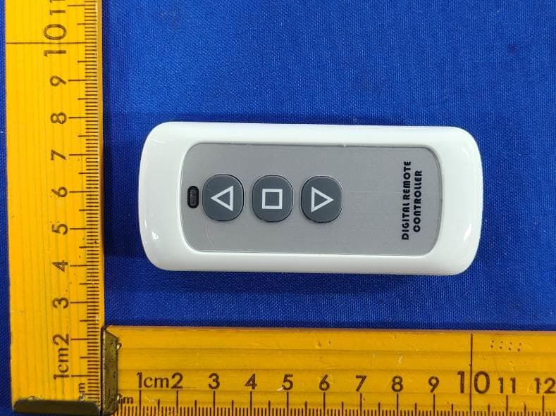 RF remote control - FCC ID 2BU5U-HFY528-4KEY - Regent Screen(WuXi) Co.,Ltd (2)