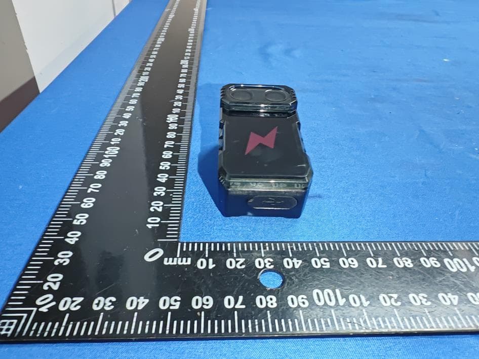 Smart Radar Tail Light - FCC ID 2BU5V-RT01 - Qingdao Laidenuo Technology Co., Ltd (3)