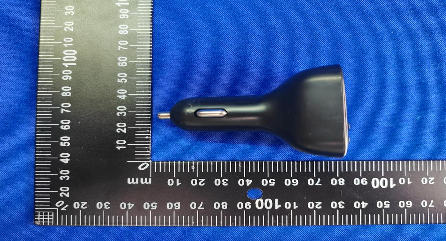 Car charger - FCC ID 2BU5Z-G38 - Dongguan Sansi Trading Co., Ltd. (3)