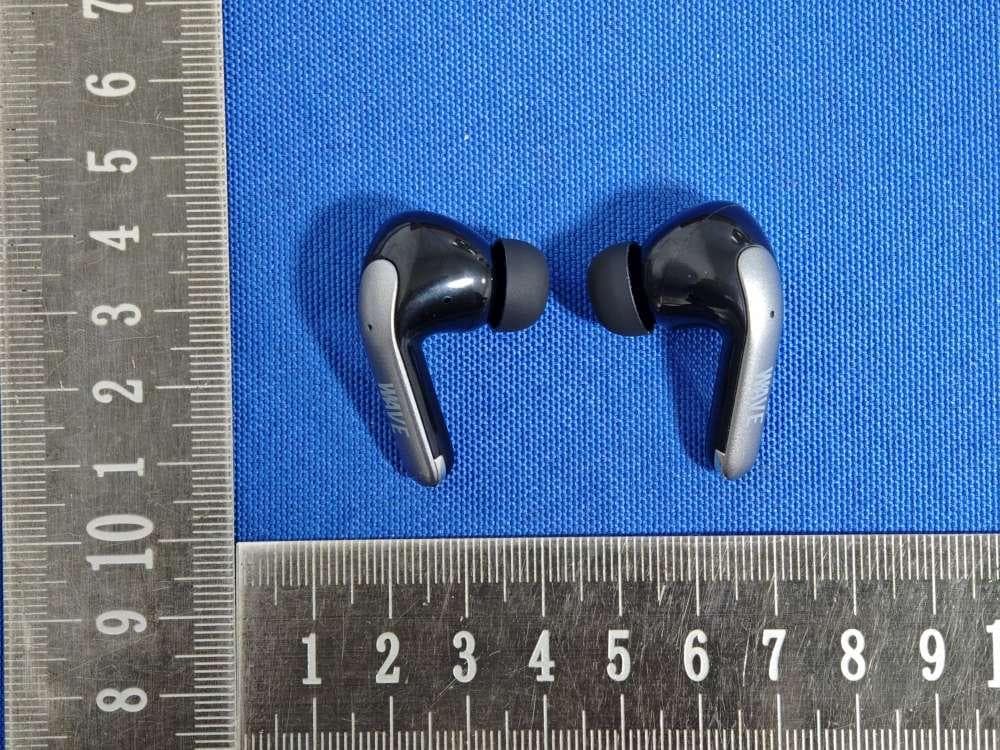 Bluetooth headset - FCC ID 2BU6I-VQ-BH32 - Guangzhou Veaqee Electronic Co.,Ltd