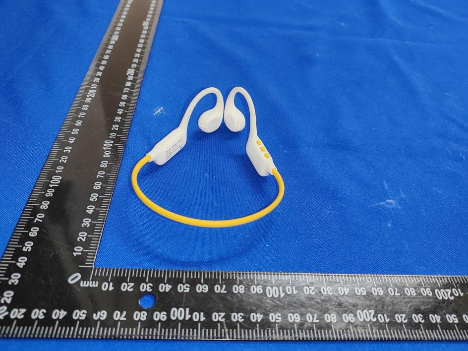 Kids Hearing-safe Bluetooth Headset - FCC ID 2BU8L-LKHS01 - Drlook E-commerce Limited (3)