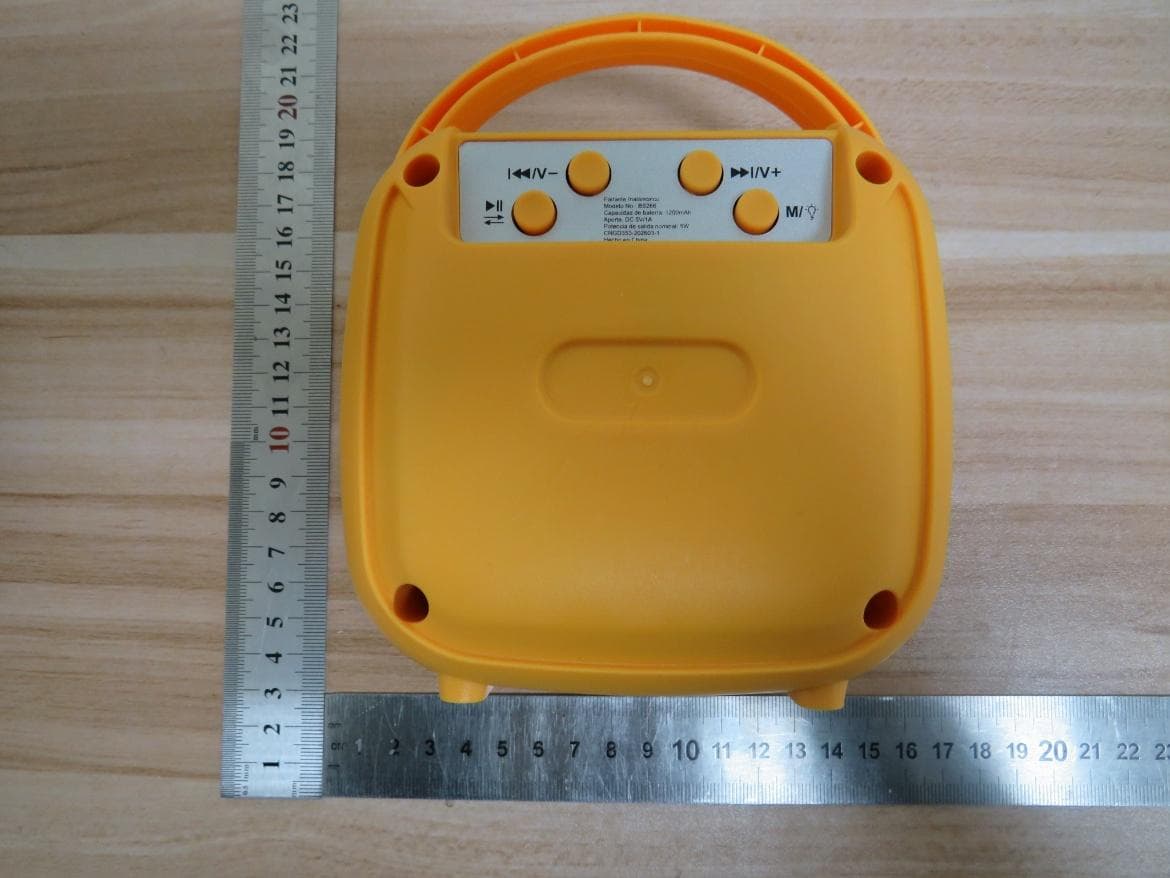 Wireless Speaker - FCC ID 2BU8M-BKCS001 - BAMKO LLC. (5)