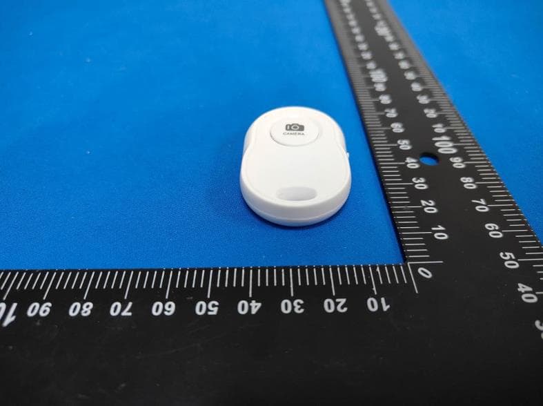 Bluetooth remote shutter - FCC ID 2BUD4-LC08 - Henan Ligan Qicheyongpin Youxiangongsi (4)