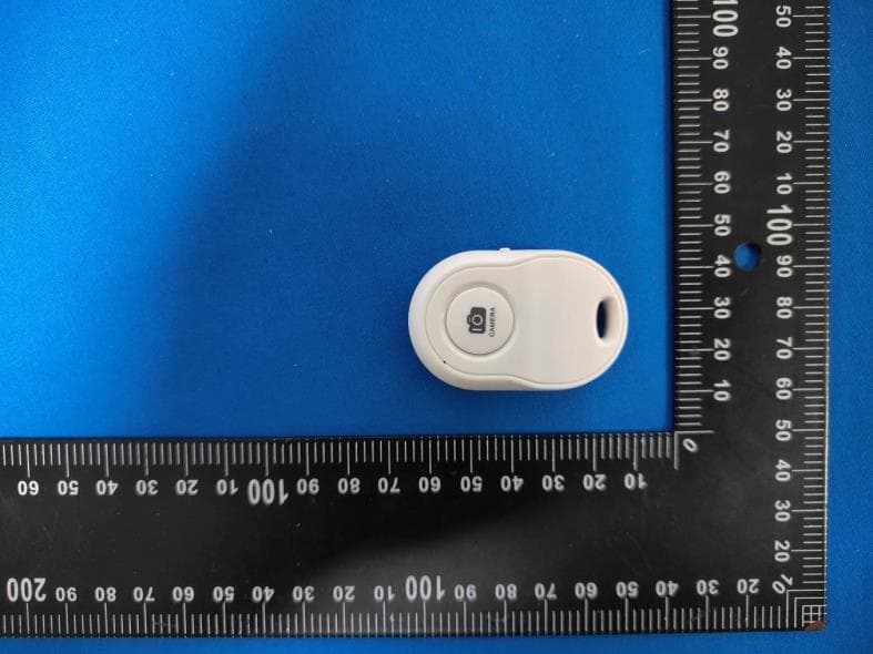 Bluetooth remote shutter - FCC ID 2BUD4-LC08 - Henan Ligan Qicheyongpin Youxiangongsi