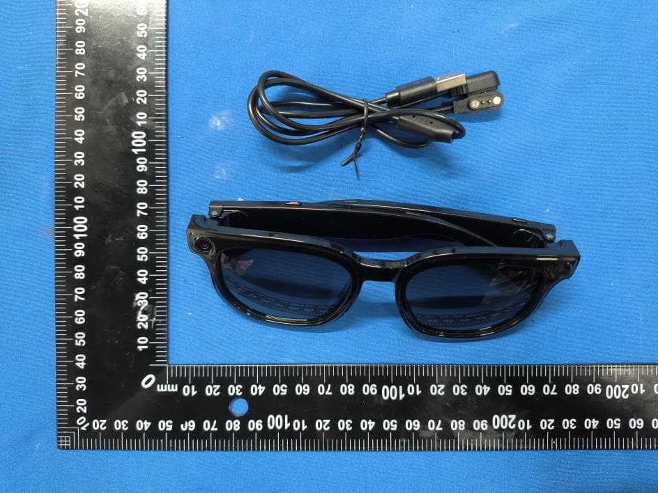 AI smart glasses - FCC ID 2BUHM-H03 - Shenzhen Zhimeide Technology Co., Ltd.