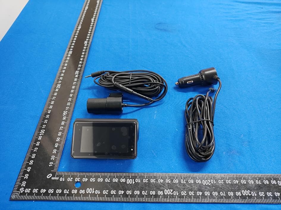 Dash Cam - FCC ID 2BUHP-S6 - Shenzhen Huanxiang Electronic Co.,Ltd (2)
