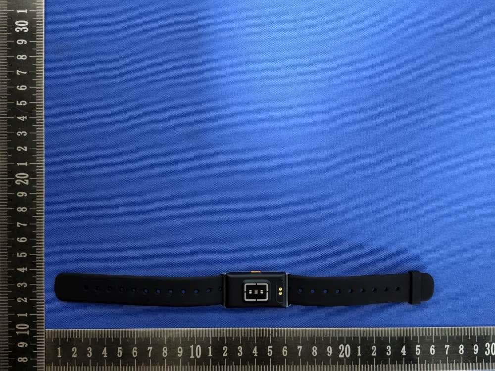Smart bracelet - FCC ID 2BUIZ-B11 - Shenzhen KM Brothers Technology Co., Ltd (3)