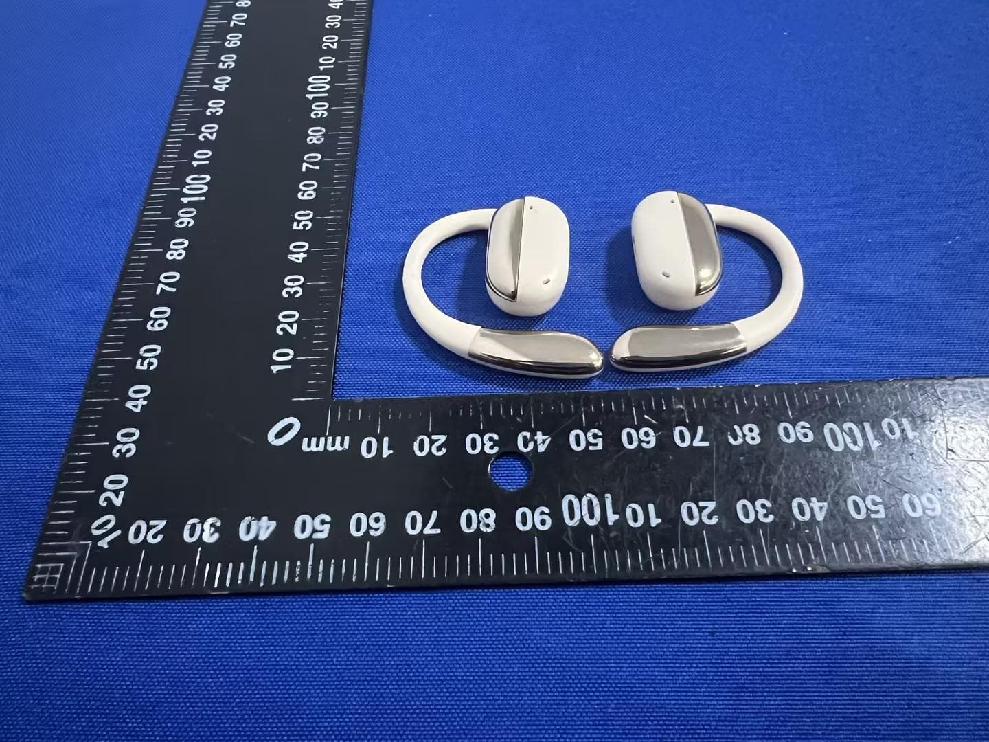 Bluetooth headphones - FCC ID 2BUJZ-R1PRO - Dongguan City Dianxien Electronic Technology Co., Ltd. (3)