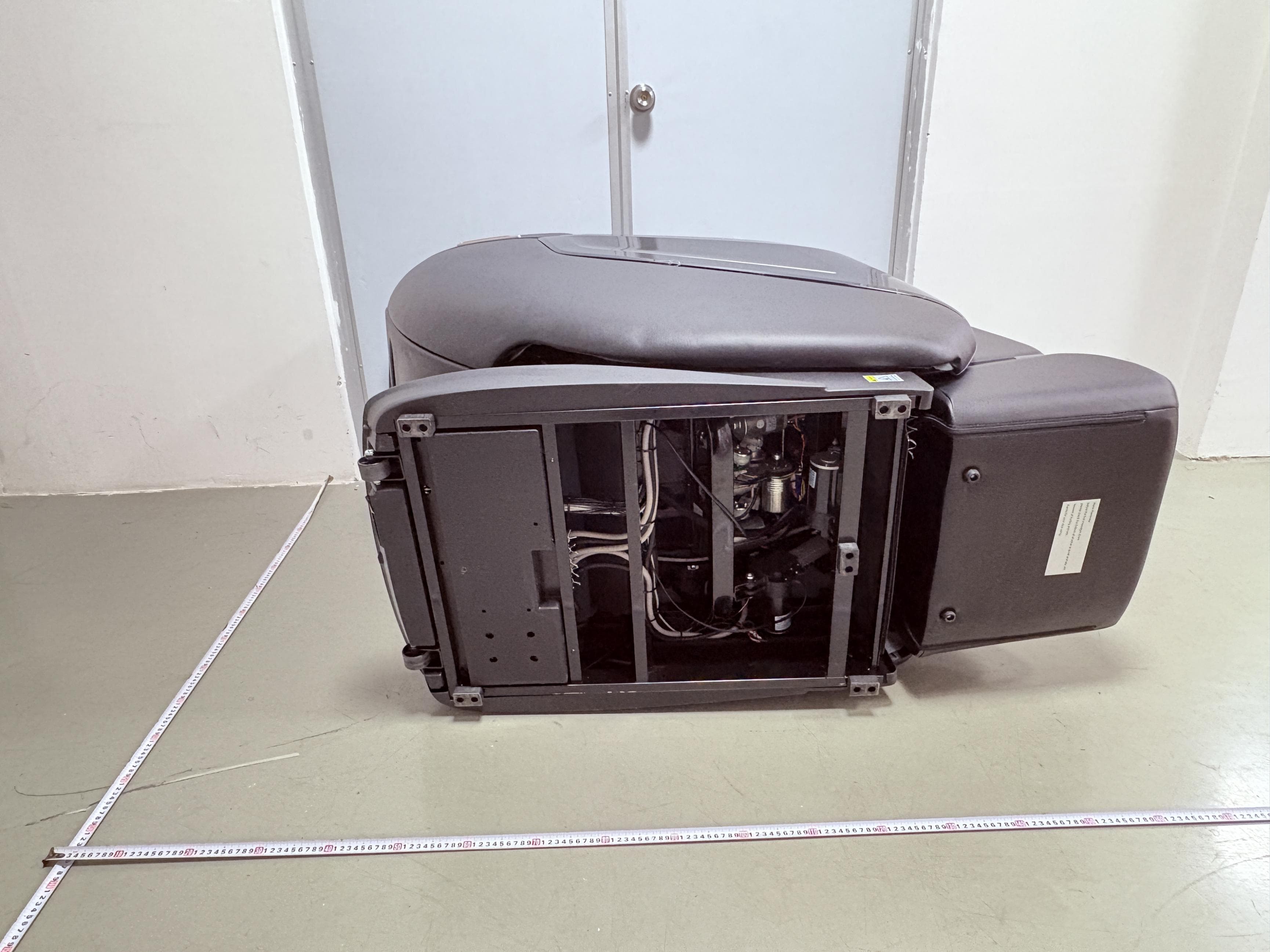 Massage Chair - FCC ID 2BUKC-4325A - Hong Kong Gethope Limited (4)