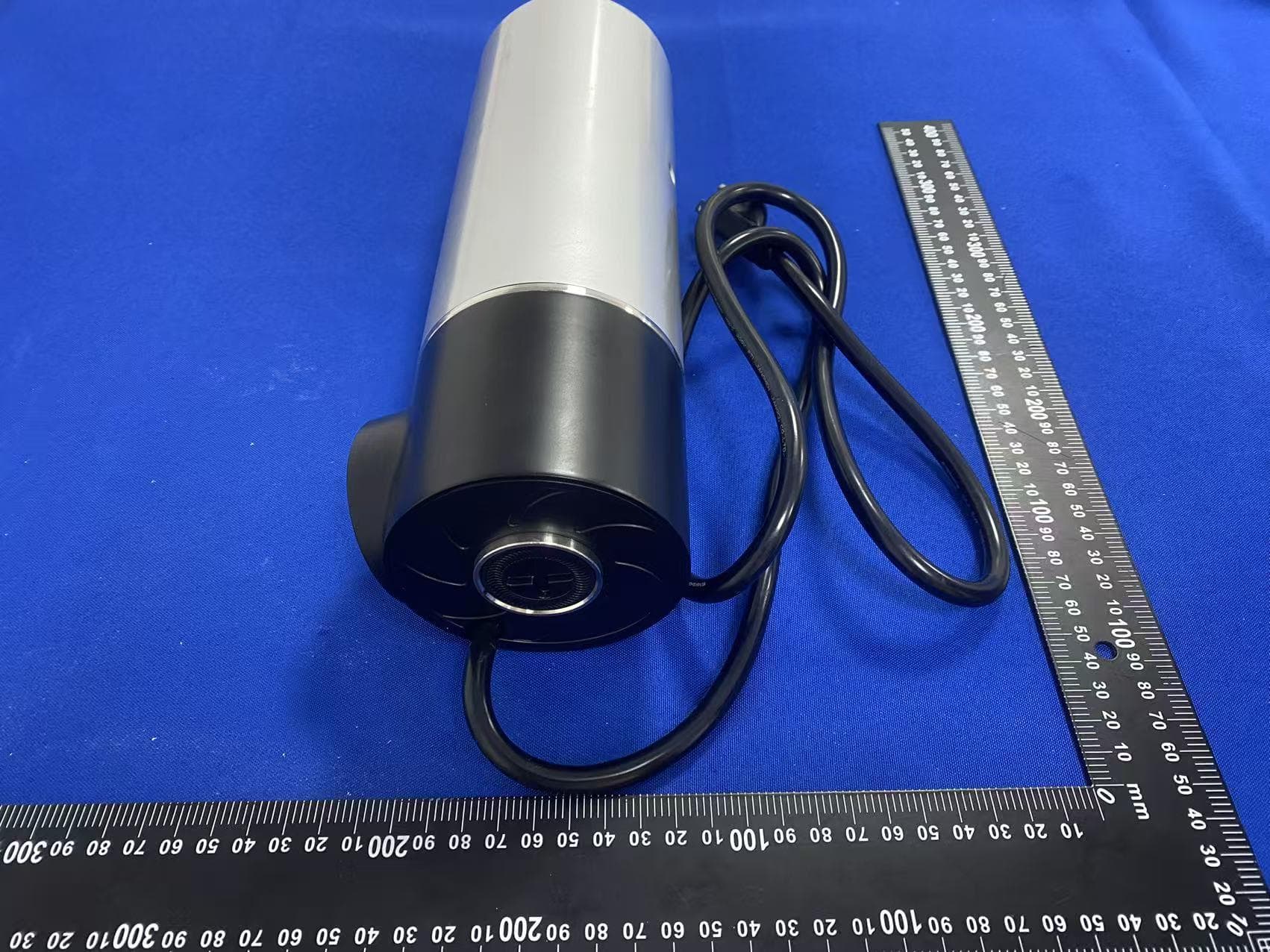 Permanent Magnet Variable Speed Booster Pump - FCC ID 2BUKG-V3-45PRO - Guangzhou Guangxi Technology Co., Ltd. (2)