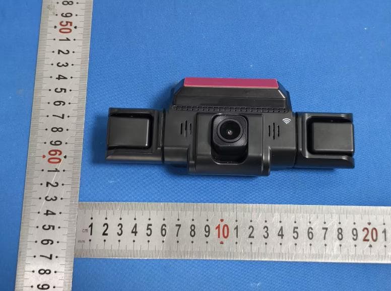 3 Channel Fish-Eye Dashcam - FCC ID 2BUKK-CT722 - SHENZHENSHIDUODUOWANGKEJIYOUXIANGONGSHI (2)