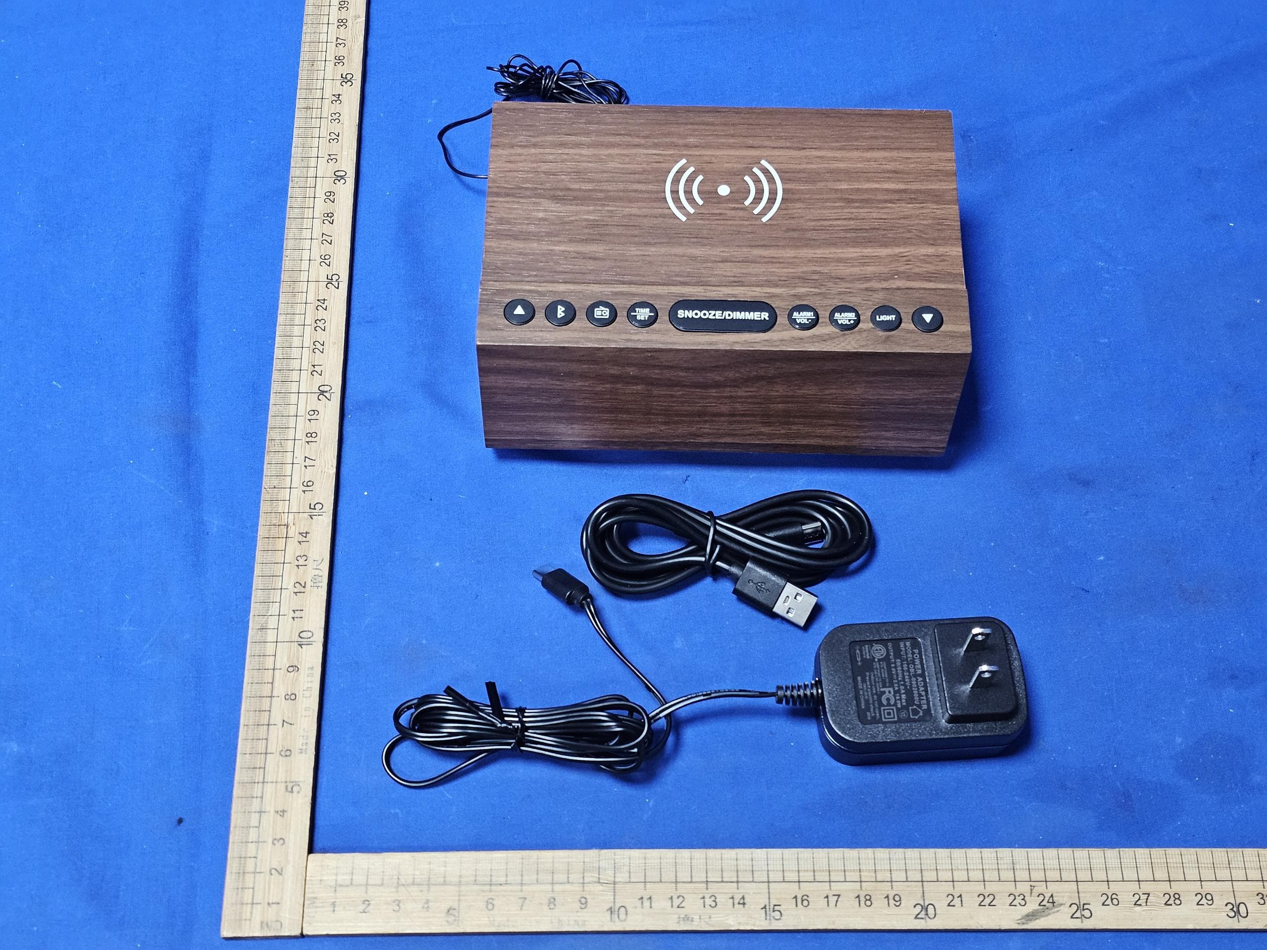 Digital clock with bluetooth speaker - FCC ID 2BUMC-AN0452U - Fuzhou Aikexun Electronics Co., Ltd. (4)