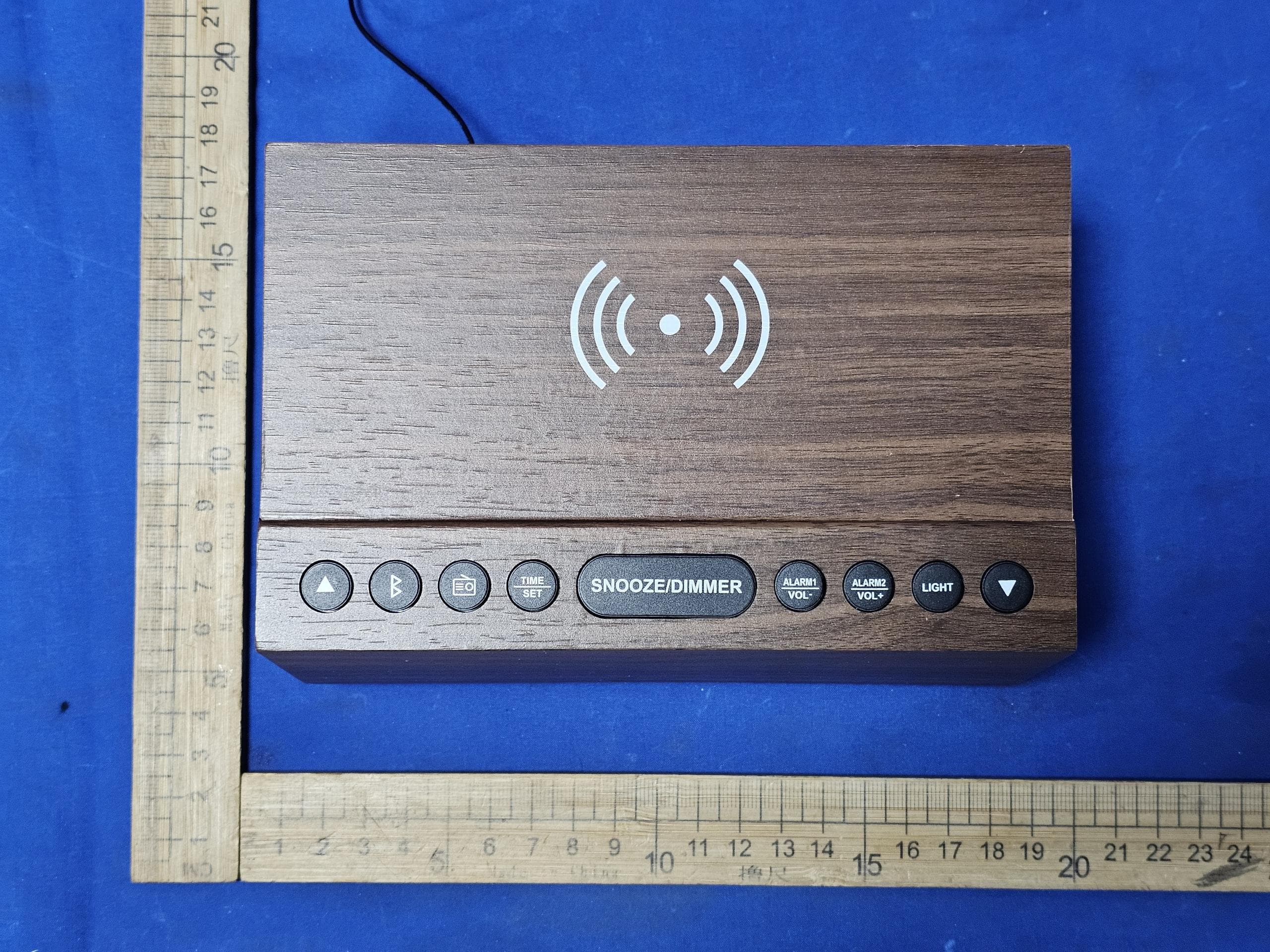 Digital clock with bluetooth speaker - FCC ID 2BUMC-AN0452U - Fuzhou Aikexun Electronics Co., Ltd.