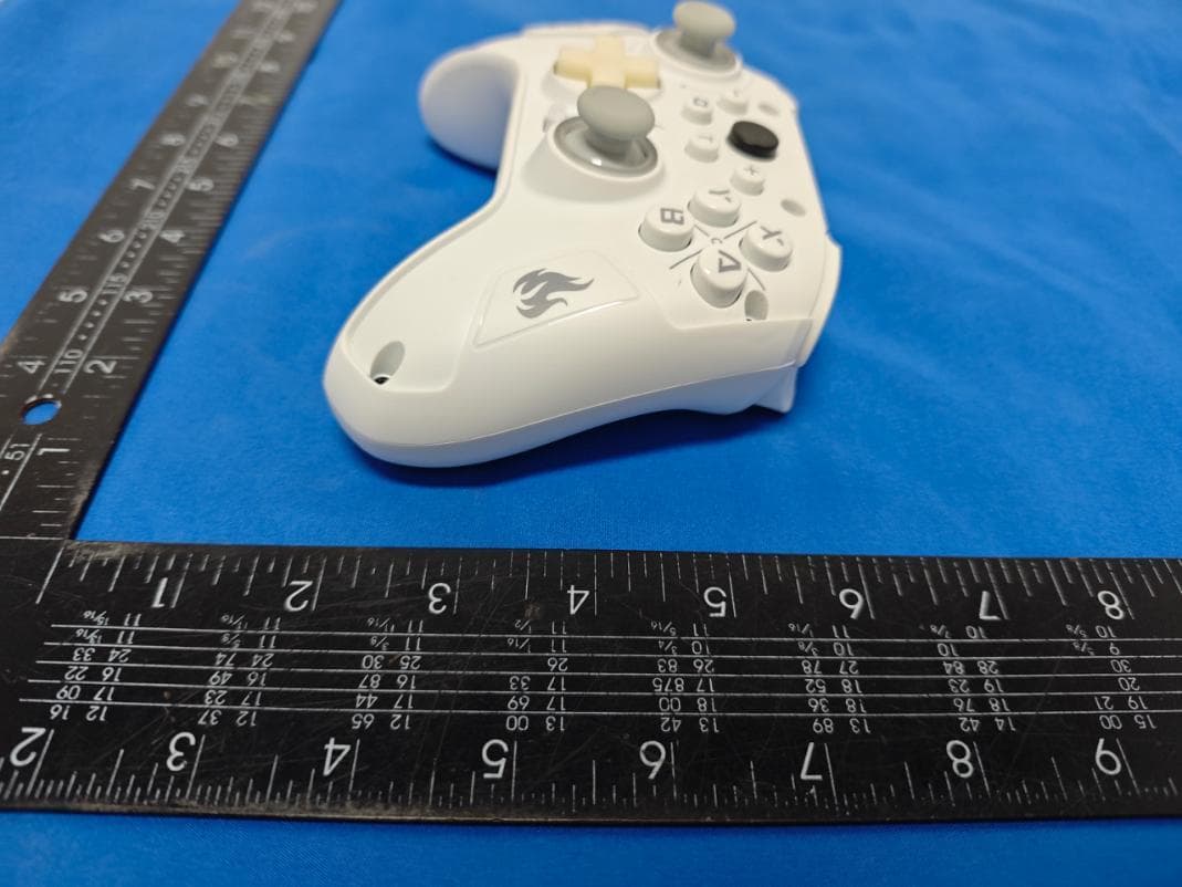 Game controller - FCC ID 2BUOI-813 - Dongguan Yierjia Electronic Co., LTD (5)