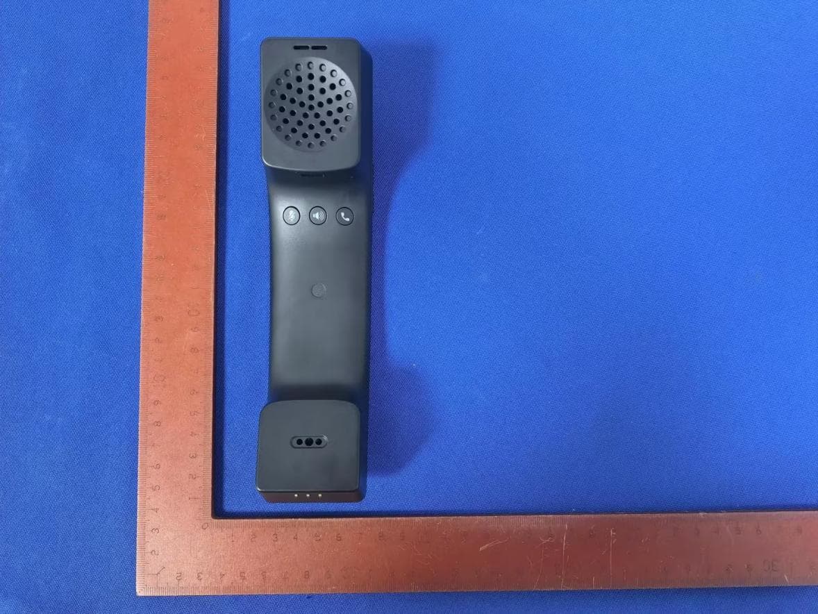 Wireless Bluetooth handset - FCC ID 2BUOZ-CIP-291-HS - Fourteen IP Group Limited