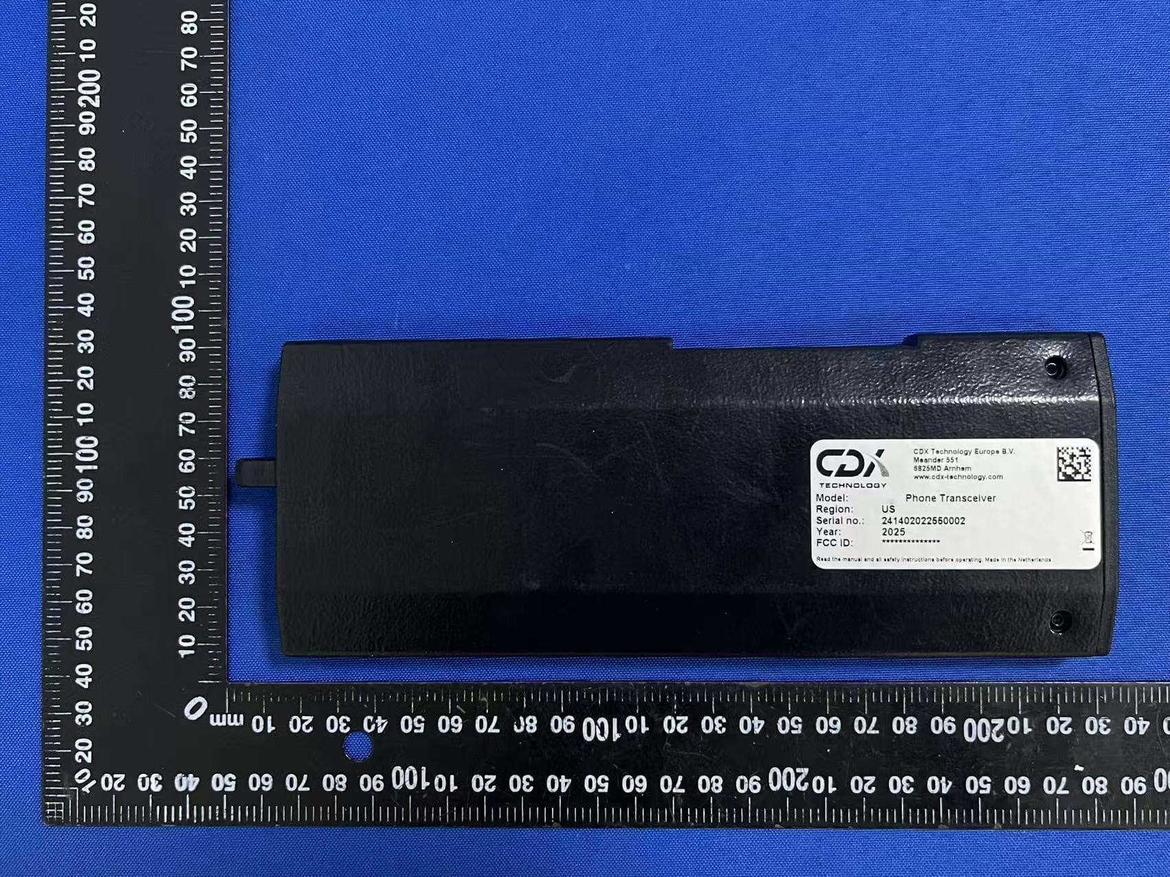 The CDX Phone Transceiver is a device used to transmit speed commands to the CDX EV Controller. - FCC ID 2BUQO-CDX-PHTR2514 - CDX Technology Europe B.V. (2)