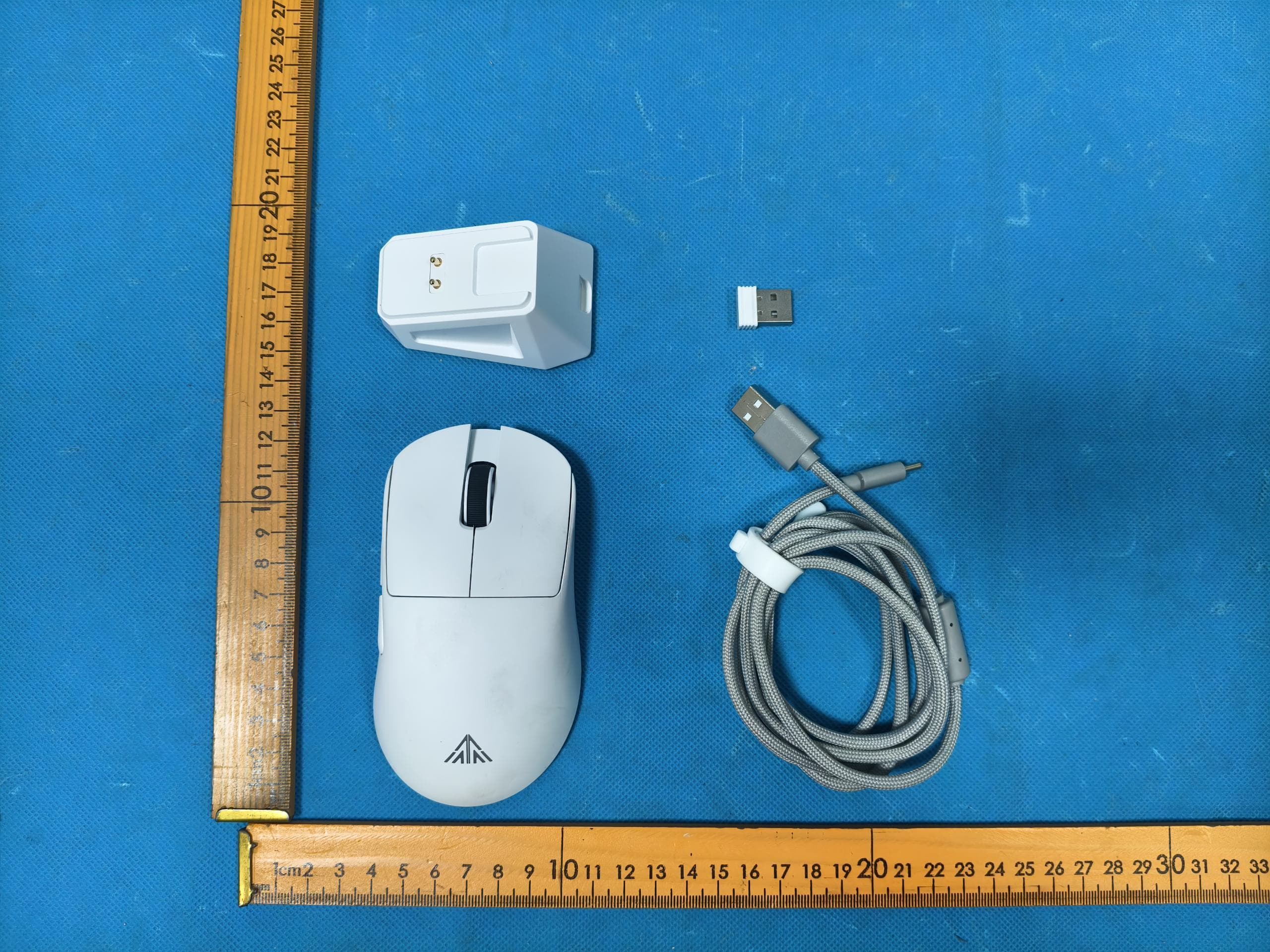 Tri-Mode Mouse - FCC ID 2BUR3-SM822 - Shenzhen Suoai Electronics Commerce Co.,Ltd