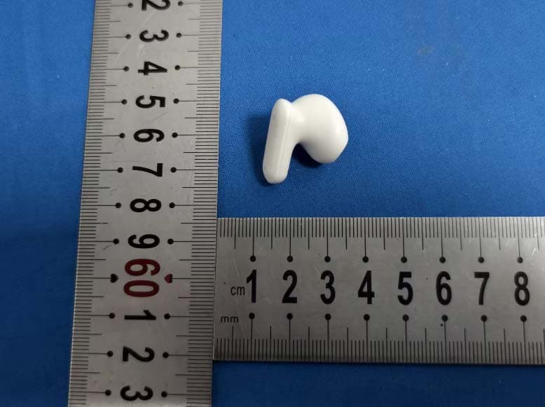 earphones - FCC ID 2BURS-F9 - Hefeizunqiaoshangmao Co., Ltd. (4)